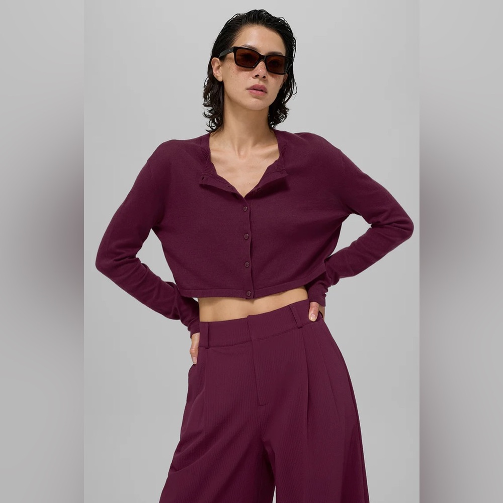 ALO Yoga Supernatural Sweater Cardigan in Burgundy L